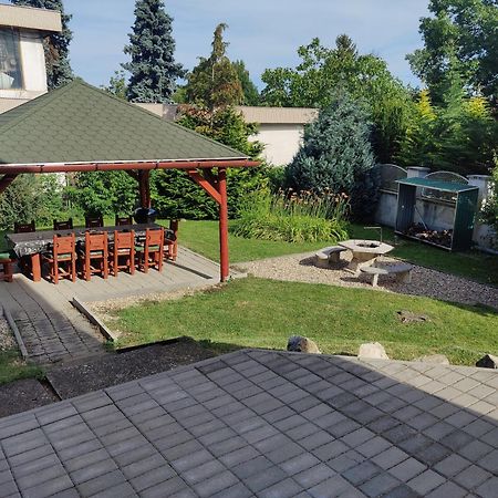 Katalin Apartmanhaz Мишкольц Экстерьер фото